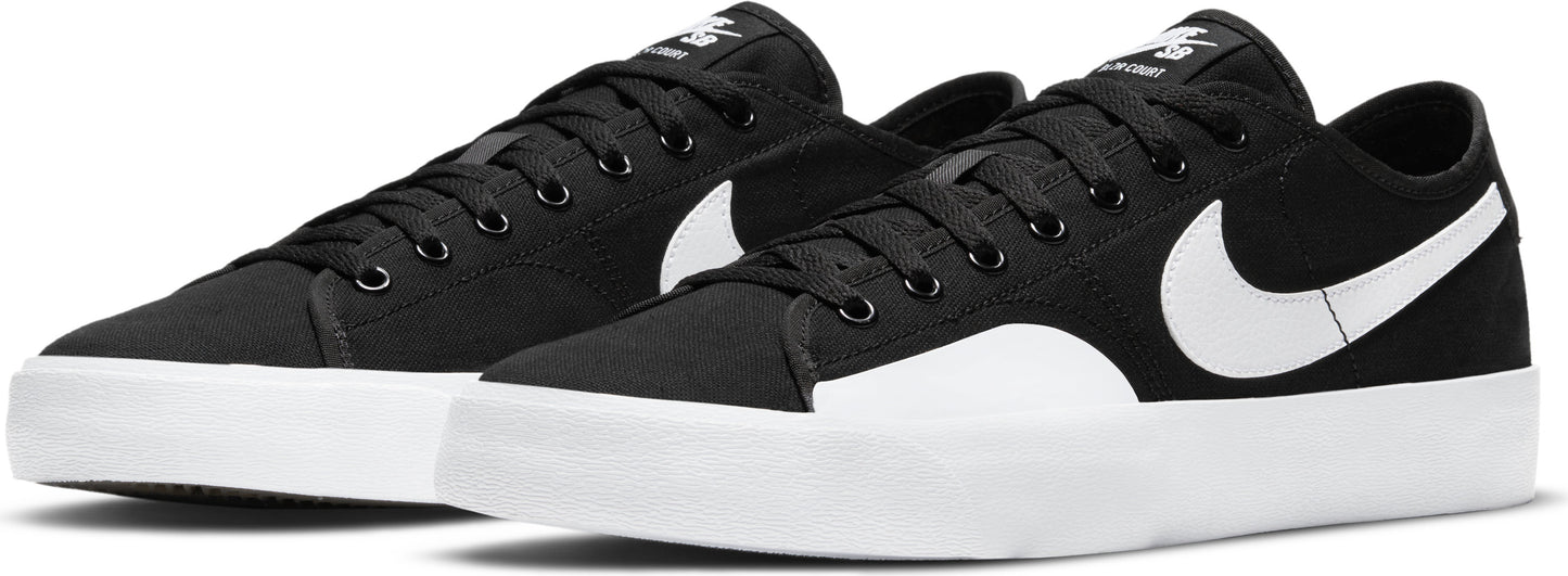 Blazer Court SB 'Black White'