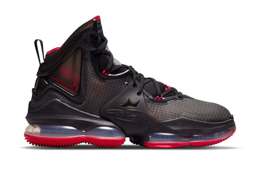 LeBron XVIIII "Bred"