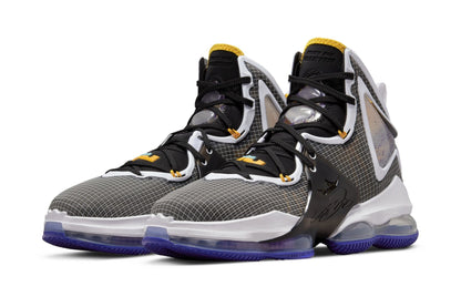 LeBron XVIIII "Graduate"