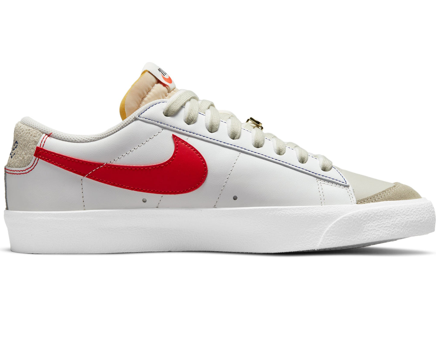 Blazer Low '77 Premium 'First Use - Light Bone'