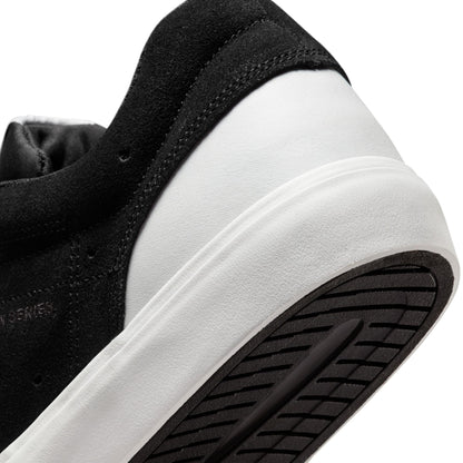 Jordan Series.03 ES 'Black White'