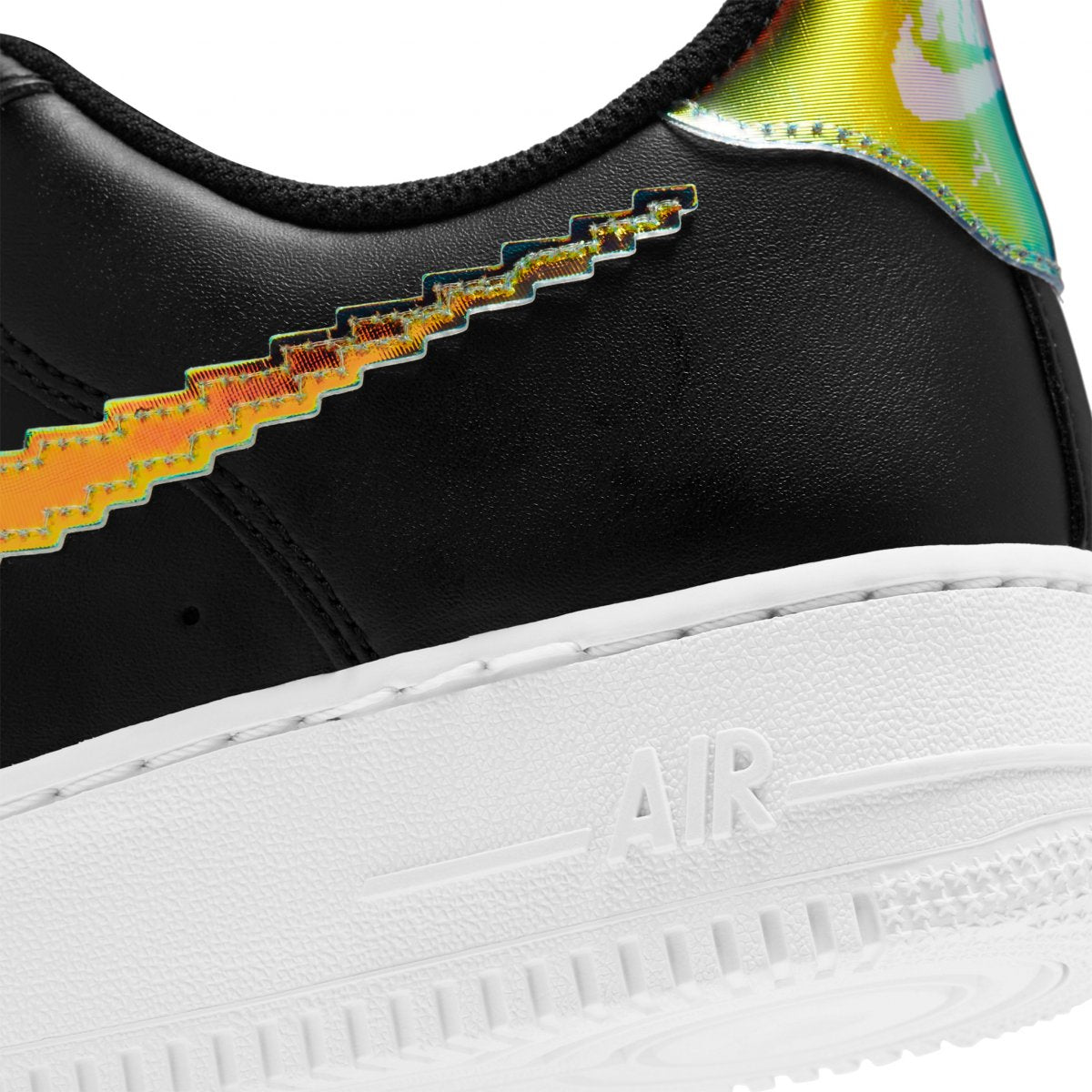 Air Force 1 Low Iridescent Pixel Black